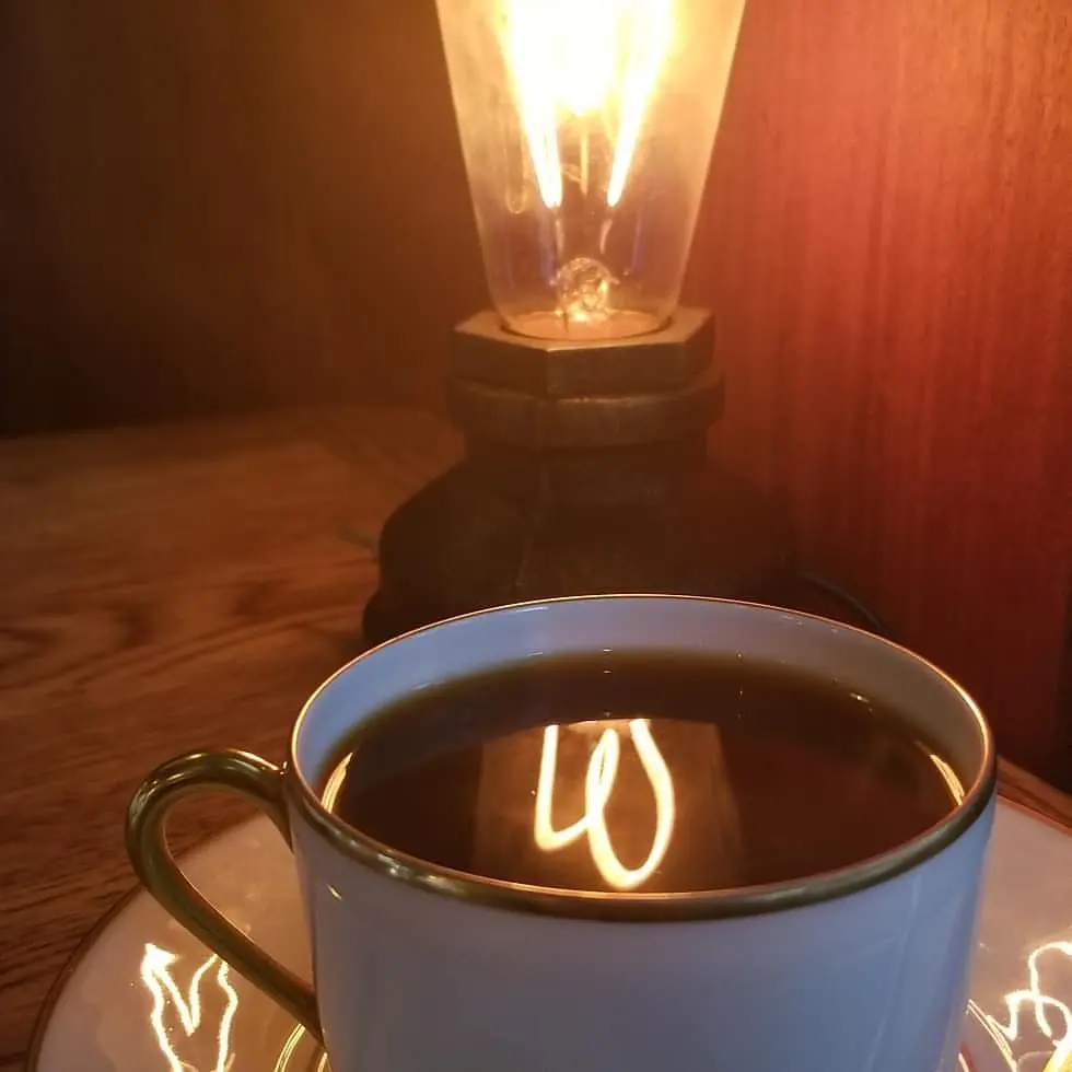 【福島×カフェバー】『KAFFE BAR NELLIE』にてヴィンテージオーディオで個性溢れるサウンドを愉しむ。