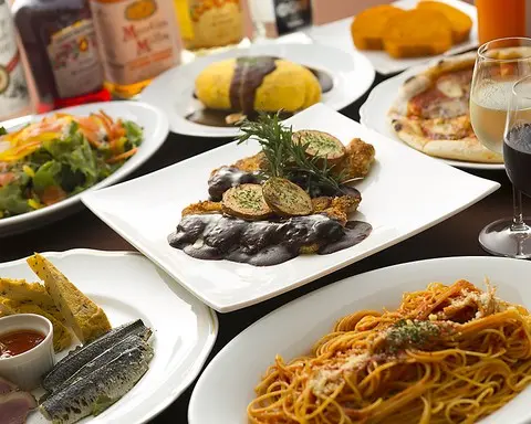 【梅田×カフェ】大阪駅裏の隠れ家『CAFE PLAYS NICE』でカジュアルランチ。
