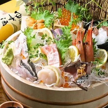 【神戸×居酒屋】コスパ◎の『高架下酒場あし跡』で刺身×おでん×串かつを楽しむ