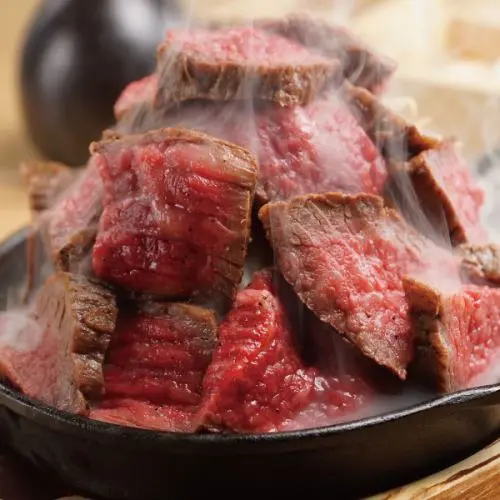 【なんば×居酒屋】プチプラなのに美味すぎる『立喰酒場 金肉男』に注目