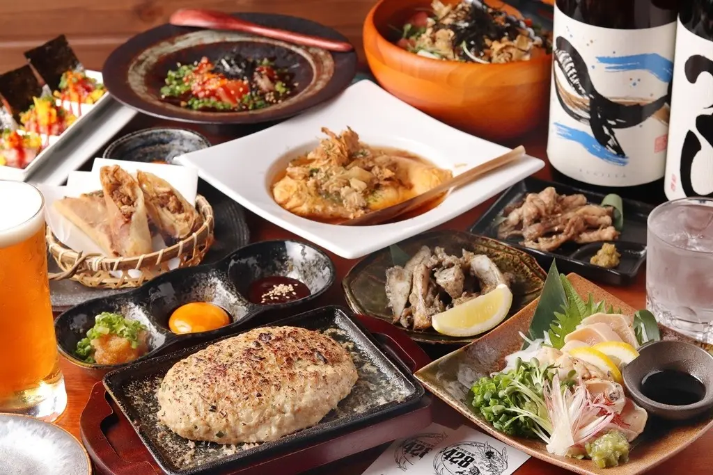 【なんば×居酒屋】心斎橋のログハウス調隠れロッジ『創作居酒屋428』で炭焼きグルメを堪能！