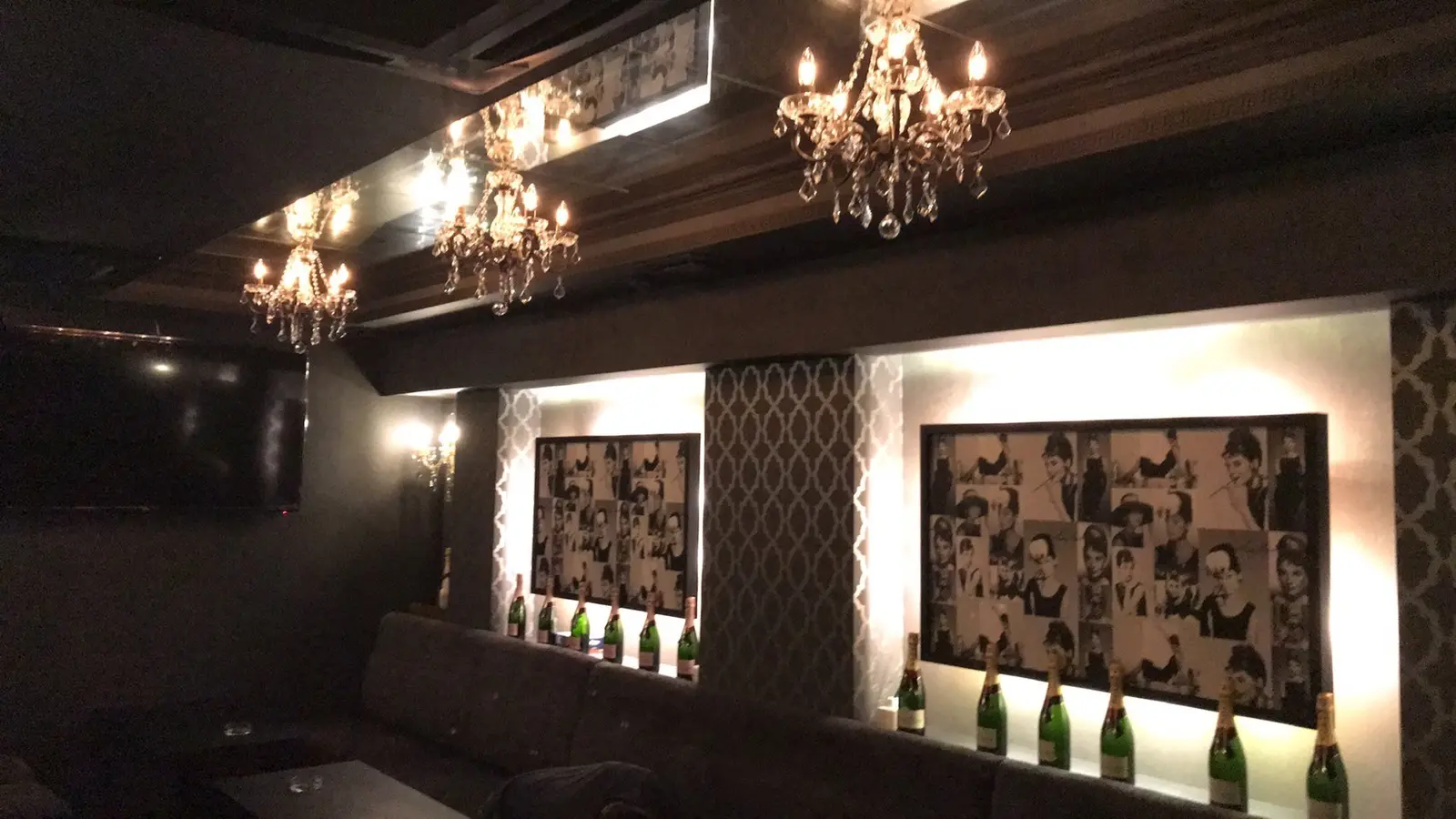 夜遊び DININGBAR SHAREの店内写真