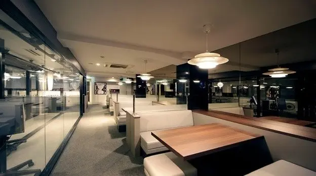 シューターズ店内 福岡夜遊び
