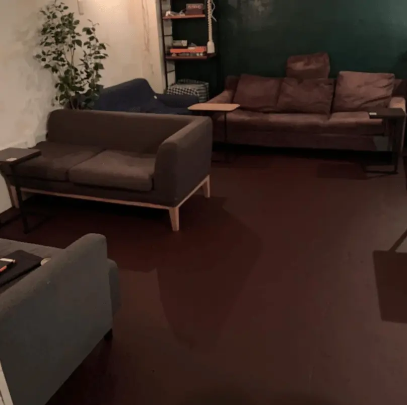 フォレスト 店内