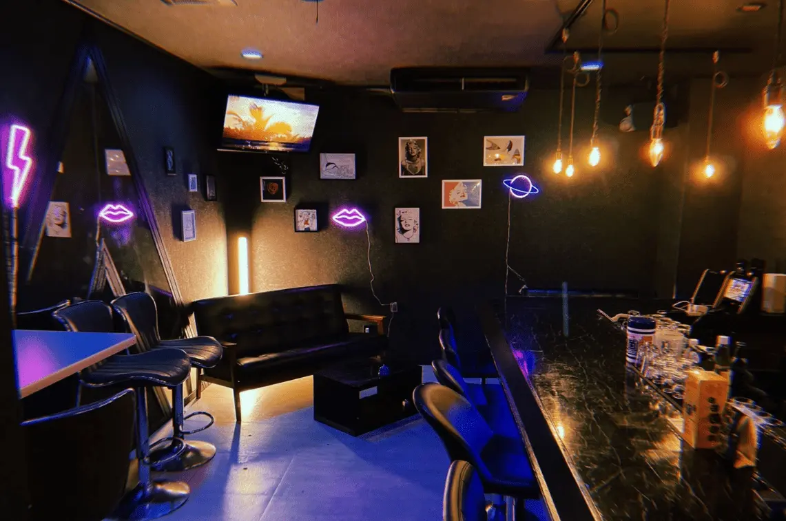 フーガ 店内