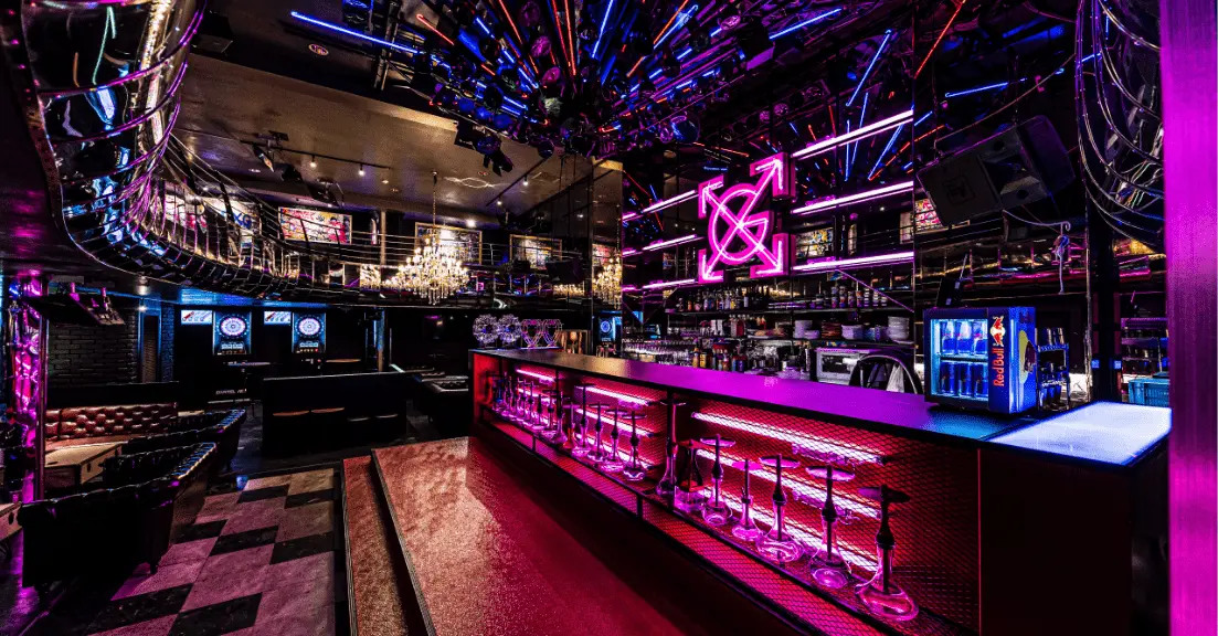 XG 店内