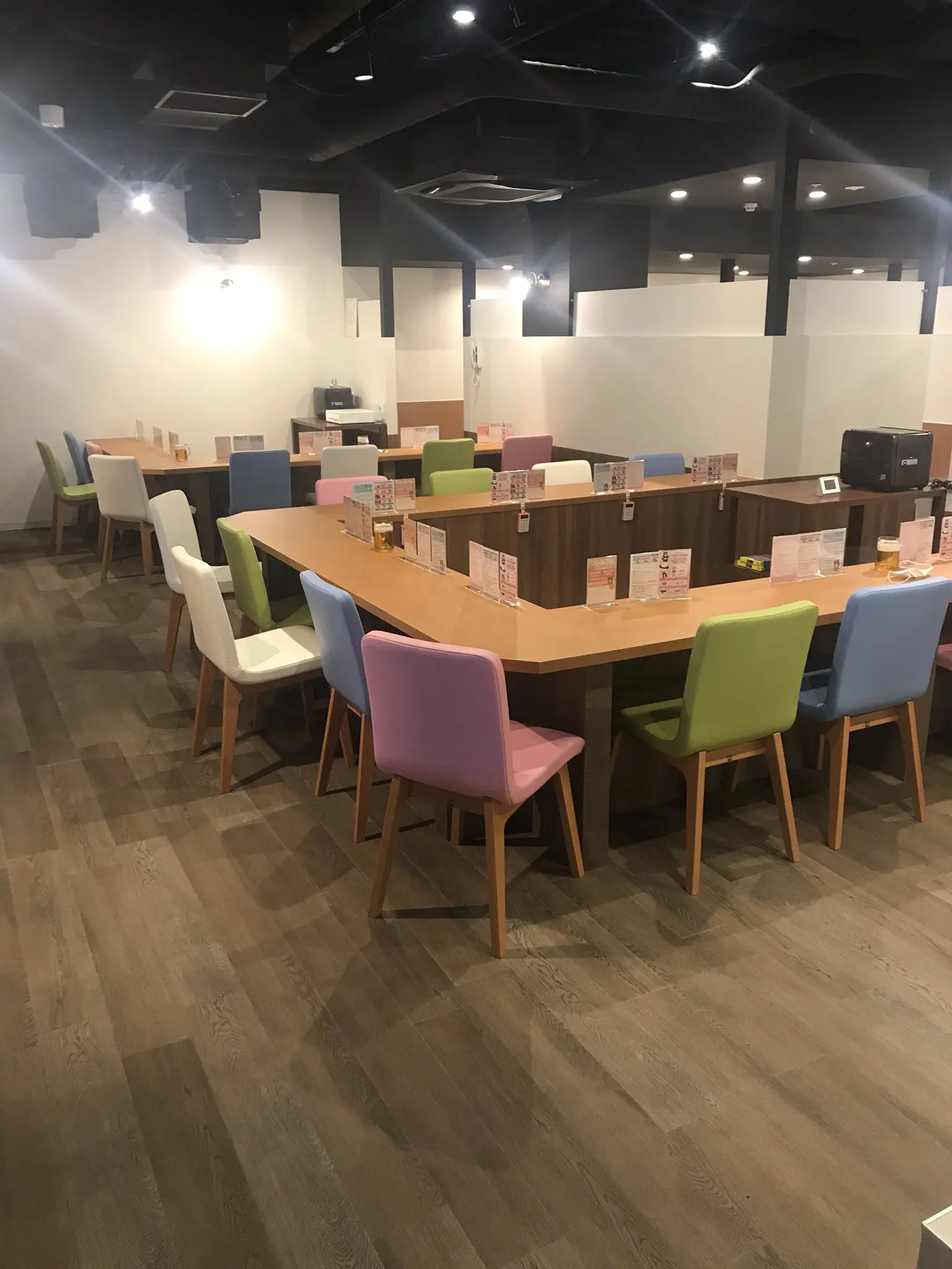 クロネコ 店内