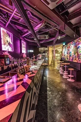 POP店内 夜遊び河原町