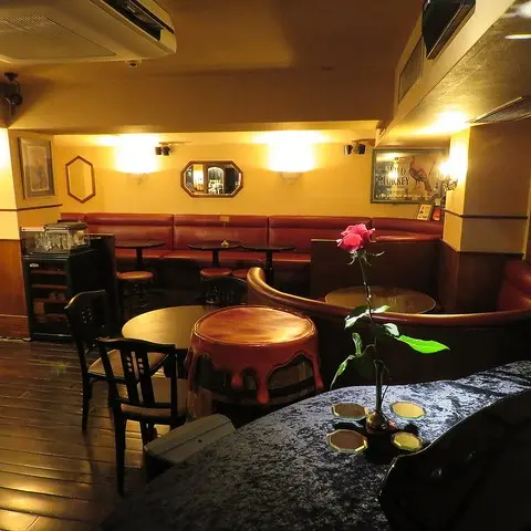 Piano Bar My Scotchの内装