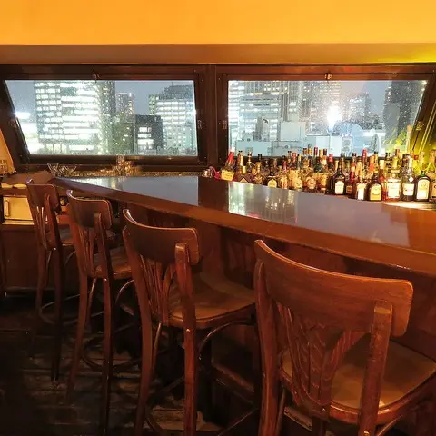 Piano Bar My Scotchのカウンター席