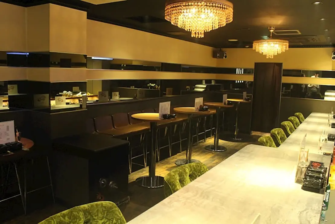 Girls bar Rady 名古屋錦店の内装