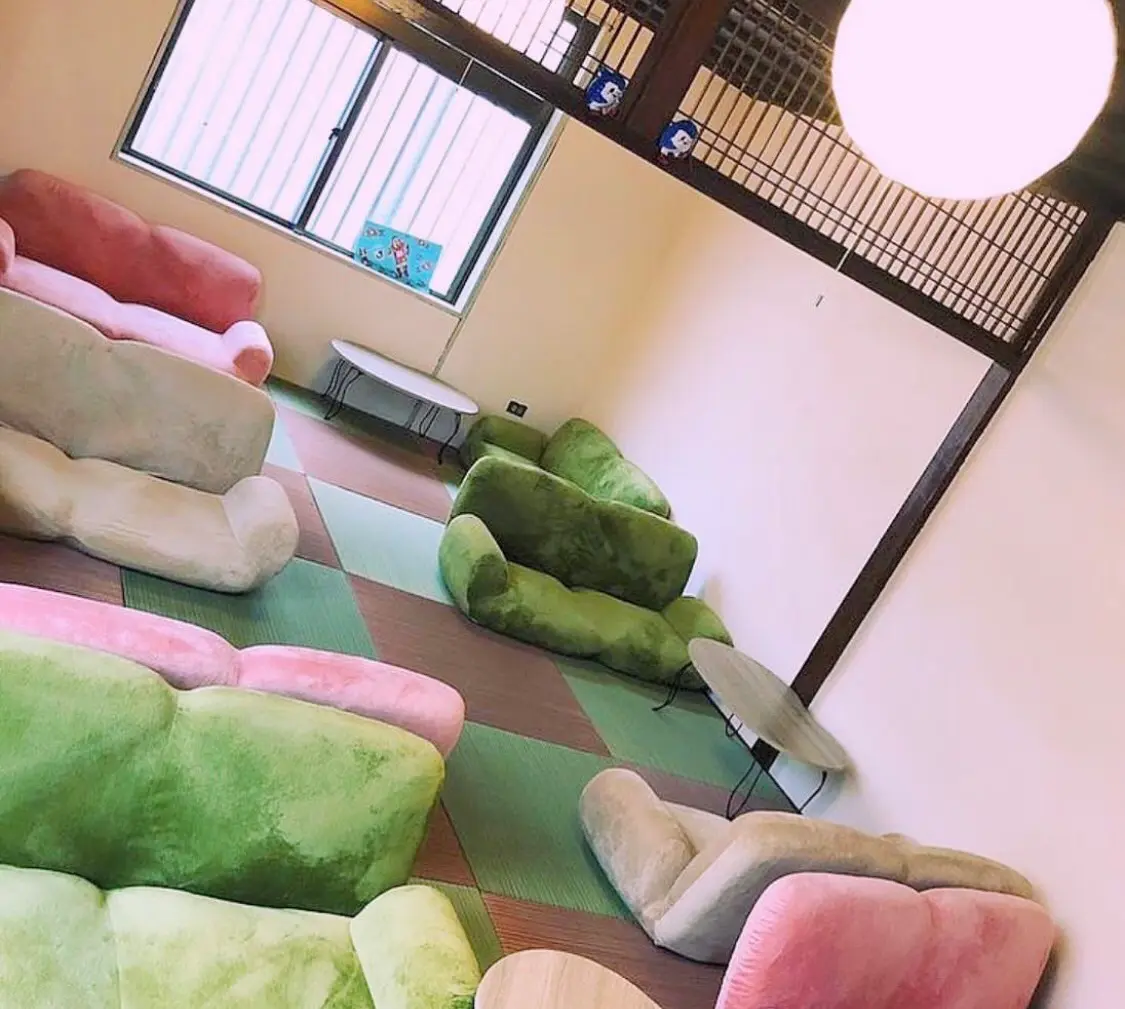 沖縄シーシャ sheep 那覇浮島通り店
