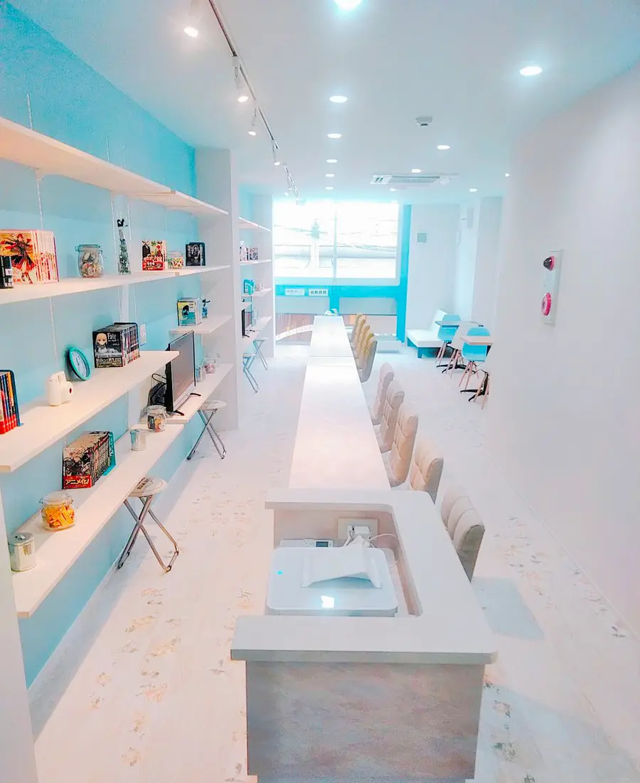 天空のカフェ エスカフローラ 店内