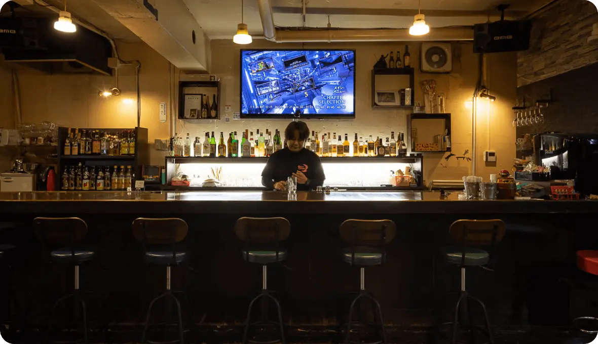 Darts bar Hachi カウンター