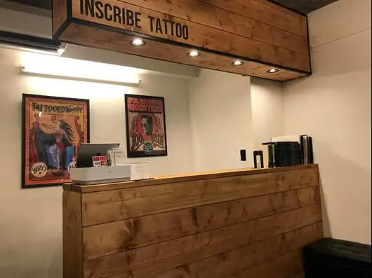 INSCRIBE TATTOO 上野 店内