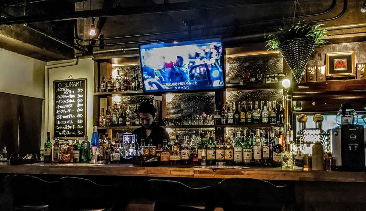 CB LOUNGEの店内