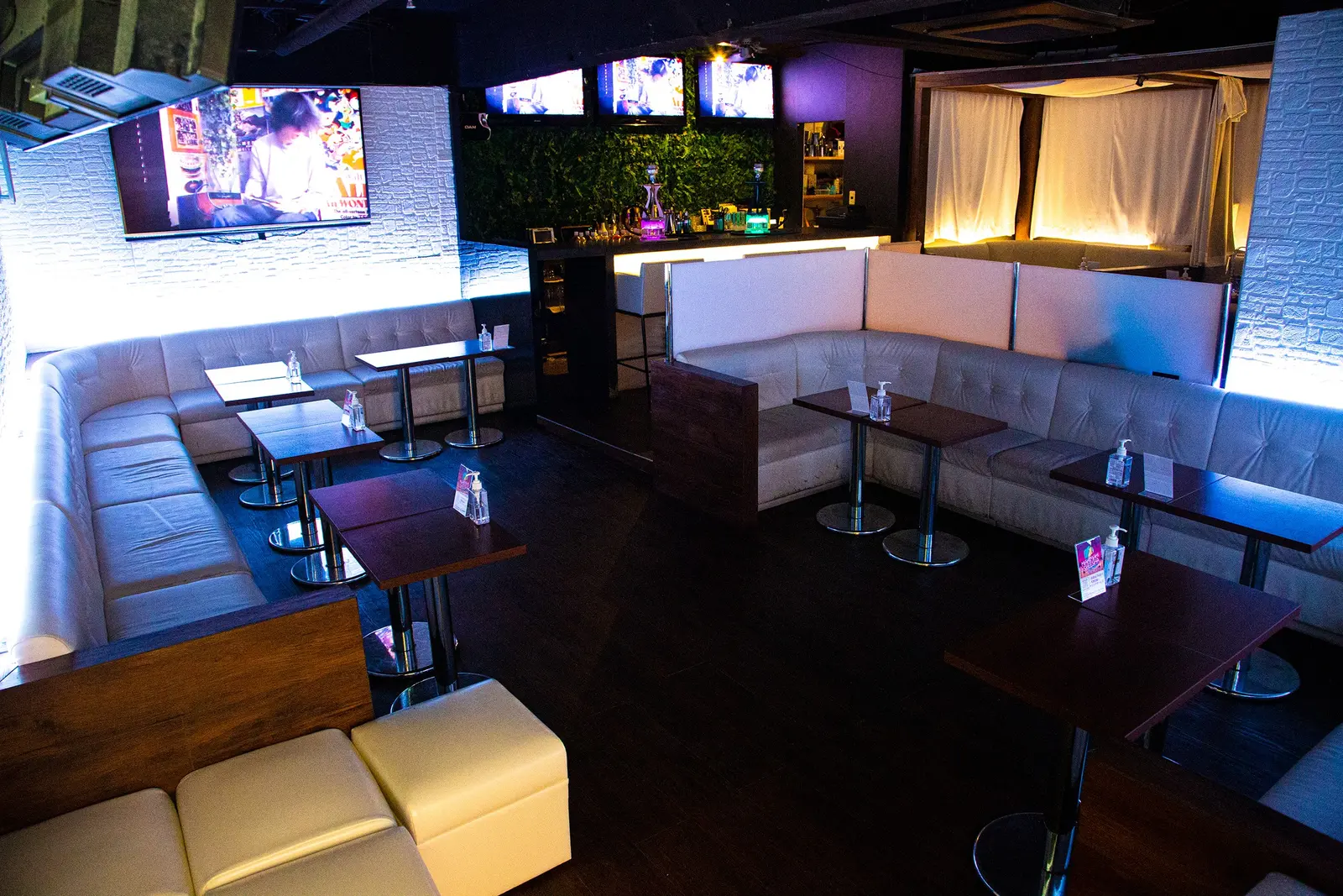 shisha BAR mahimahi 店内