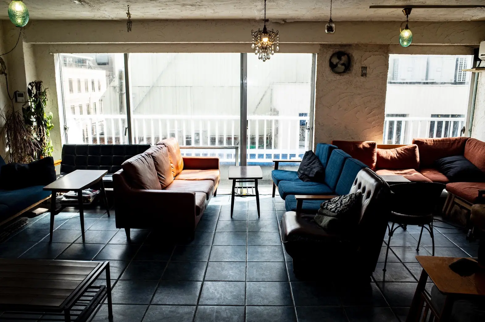 SHISHA CAFE NORTH VILLAGE 六本木1号店 店内
