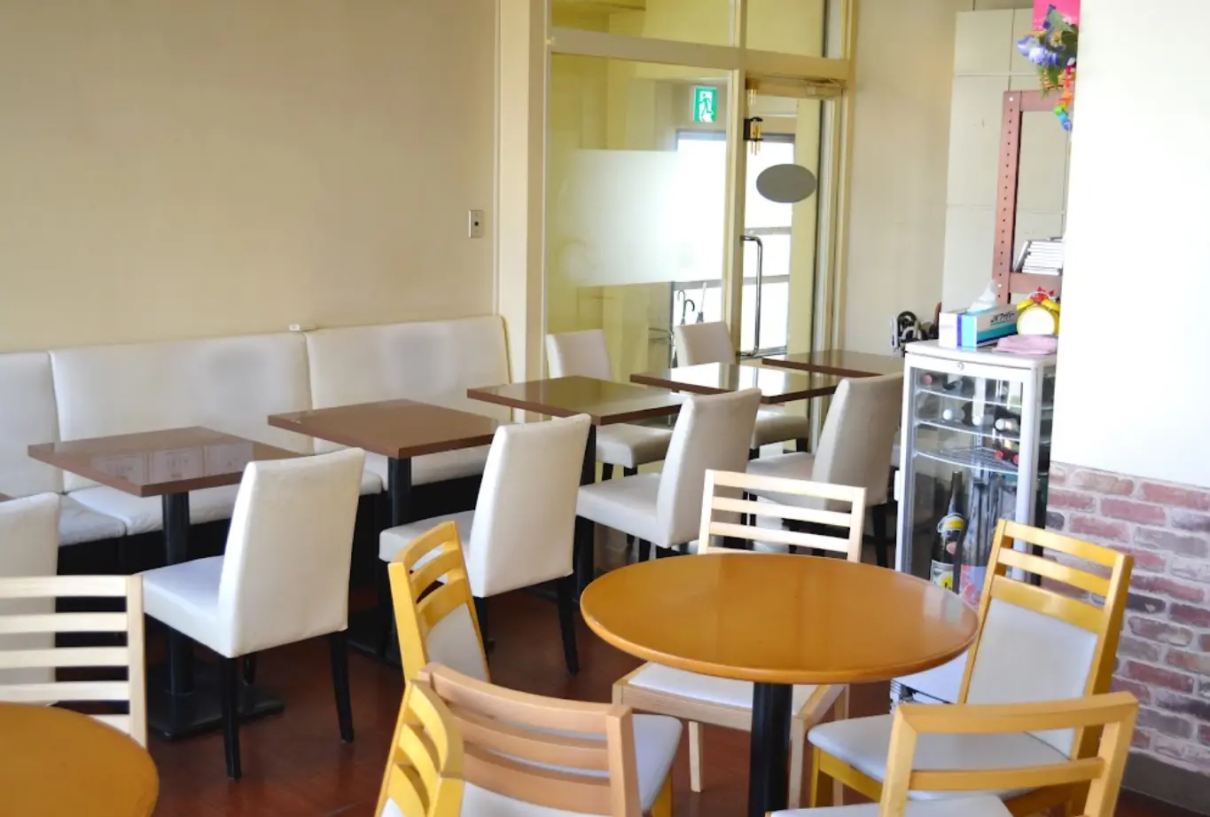 メイドカフェ HoneyHoney 横浜店 店内