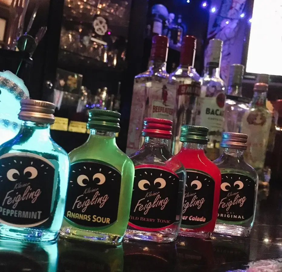 BAR HOOLIGAN クライナー