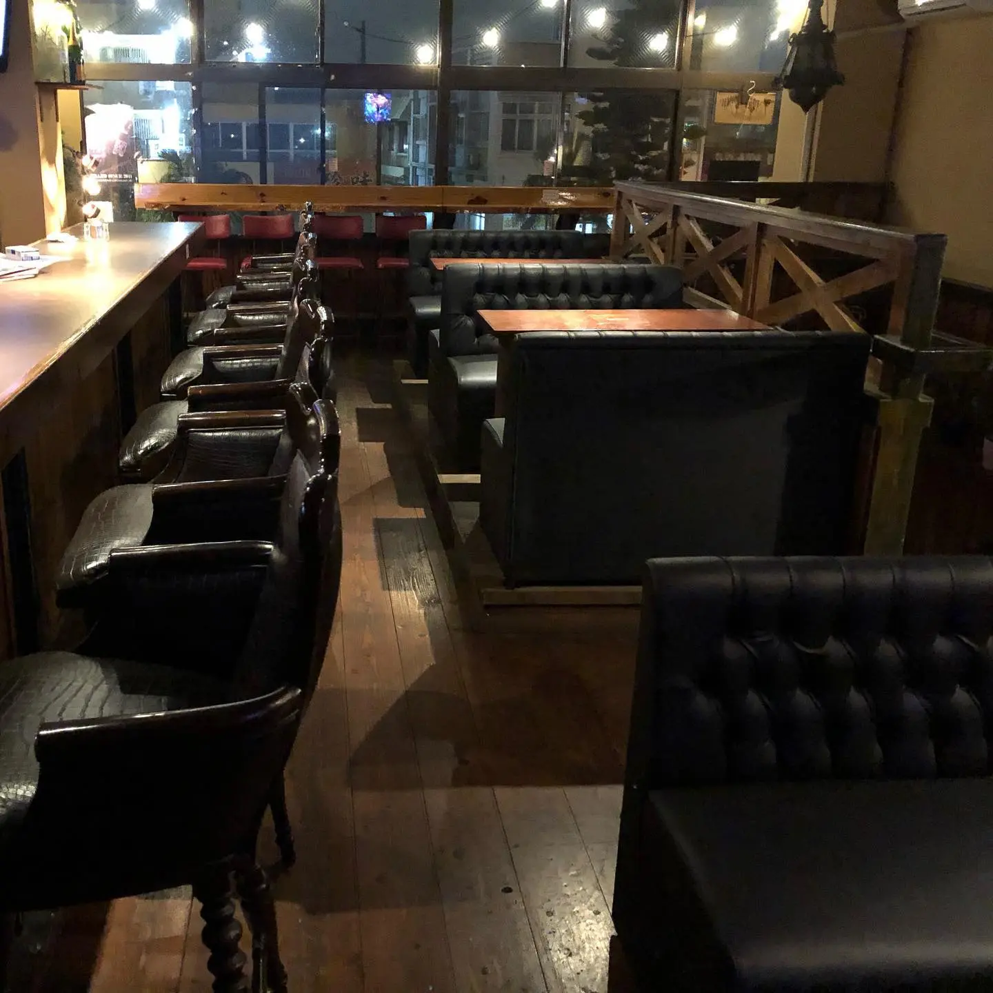 Shisha Bar LIGHTHOUSE 店内
