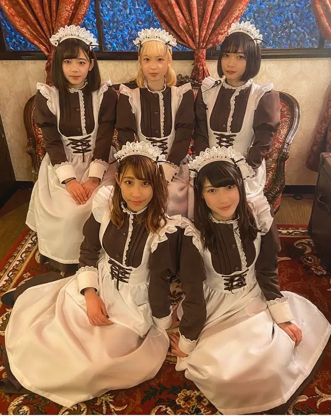 メイドカフェ Repostopia キャスト