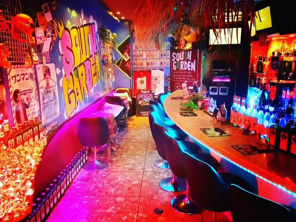 SOUTH GARDEN 店内