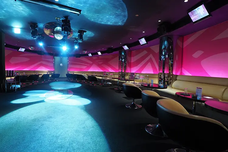 club ADAM　店内