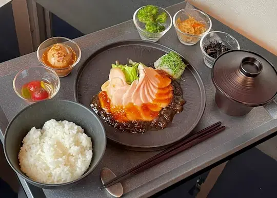 栄養バランスが整えられた食事