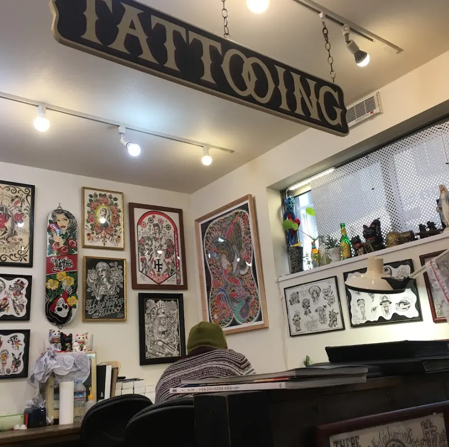High Five Tattoo スタジオ内