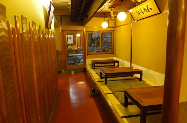 錦三丁目 いば昇 店内