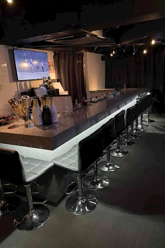 アバンチュール店内