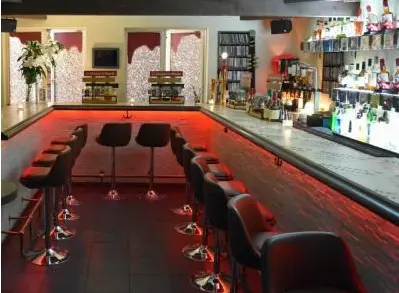 ソネザキ ハイライト　店内