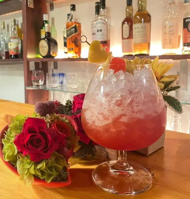 BAR WORKAHOLIC　カクテル