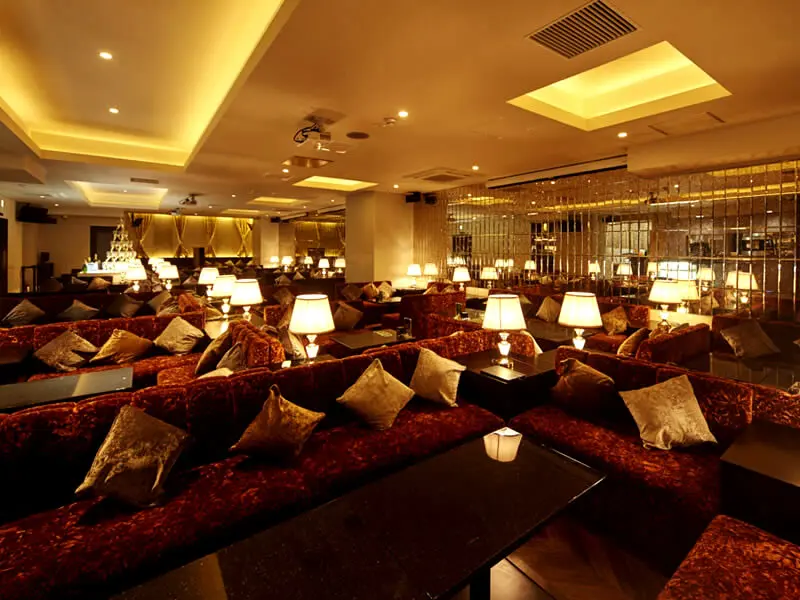 LUXURY LOUNGE MILAS渋谷 店内