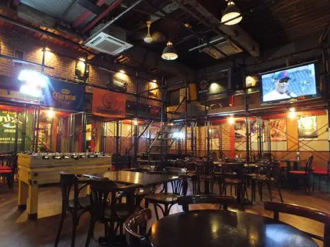 バラブシュカ(BALABUSHKA)大阪 店内