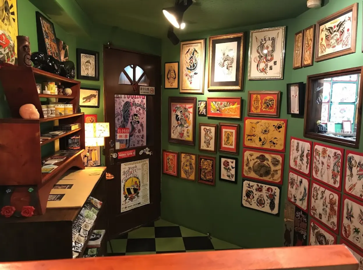 Thunder Alley Tattoo club名古屋 スタジオ内