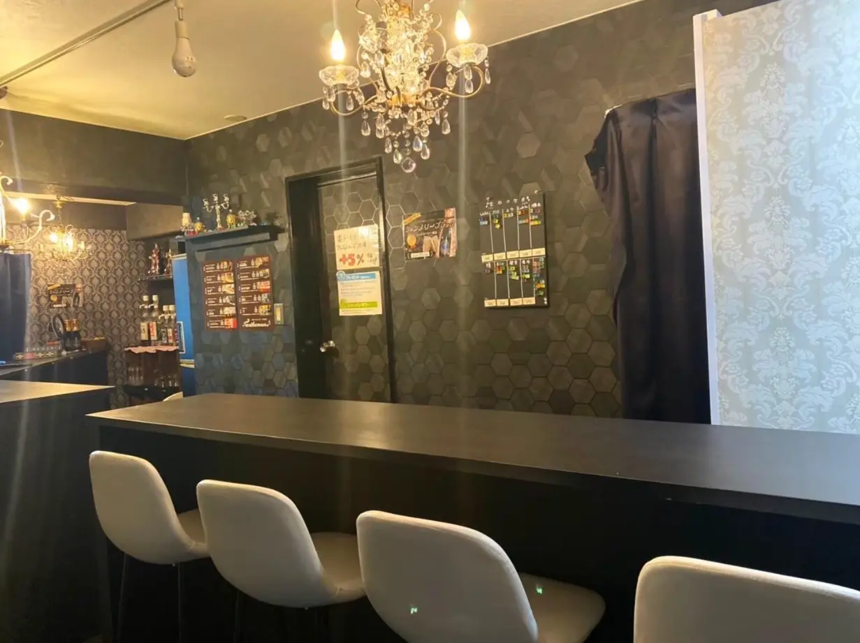 男装カフェ&バー Bijouxlarme~ビジュラム~ ミナミメンズコンカフェ 店内