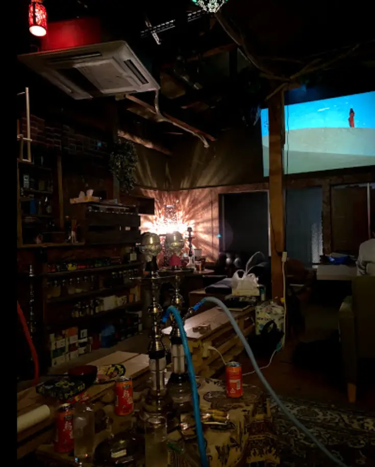 仏のガンプク-Cafe&Bar 店内 天満シーシャ