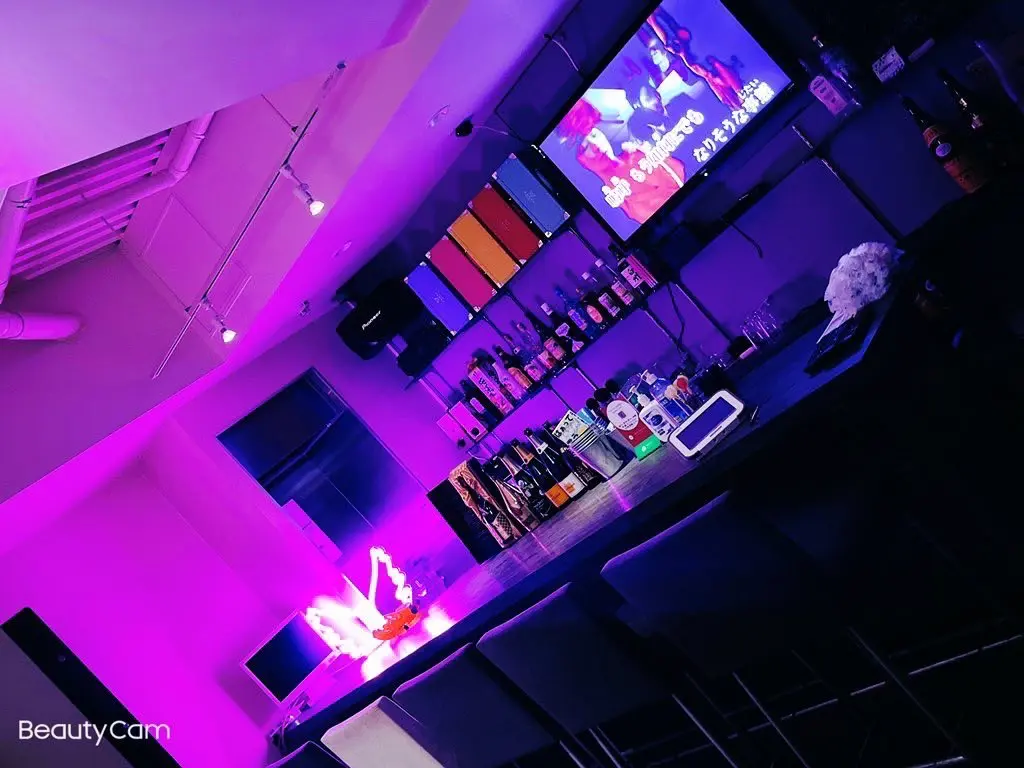 修羅場 ーOsakaー ミナミメンズコンカフェ 店内