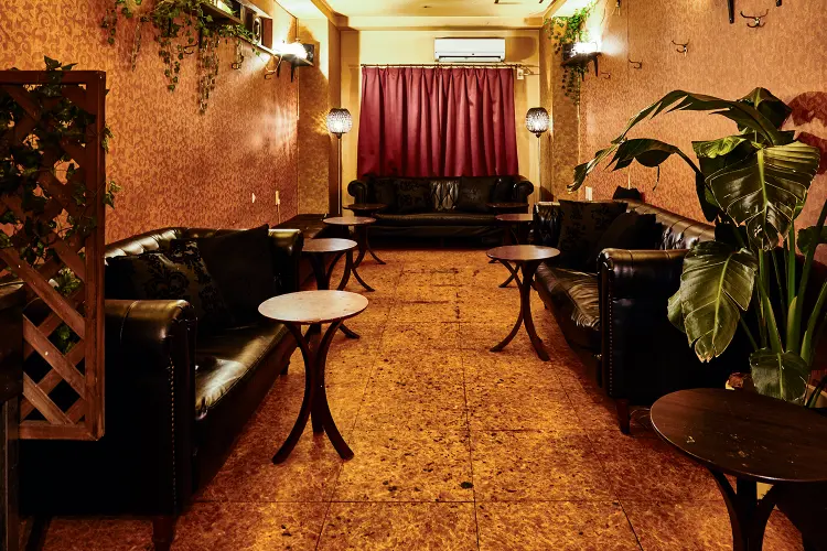 KOEN SHISHA 店内