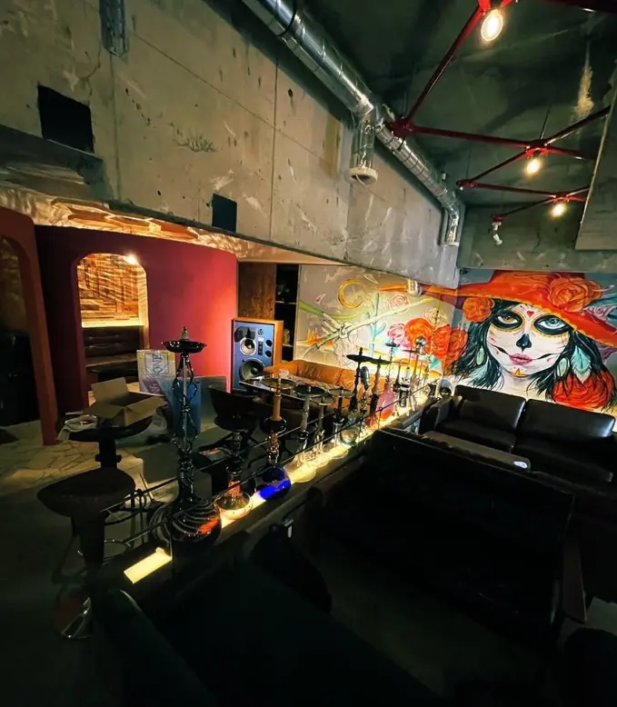 SHISHA & TEQUILA MEZCAL Bar POTATORUM 店内