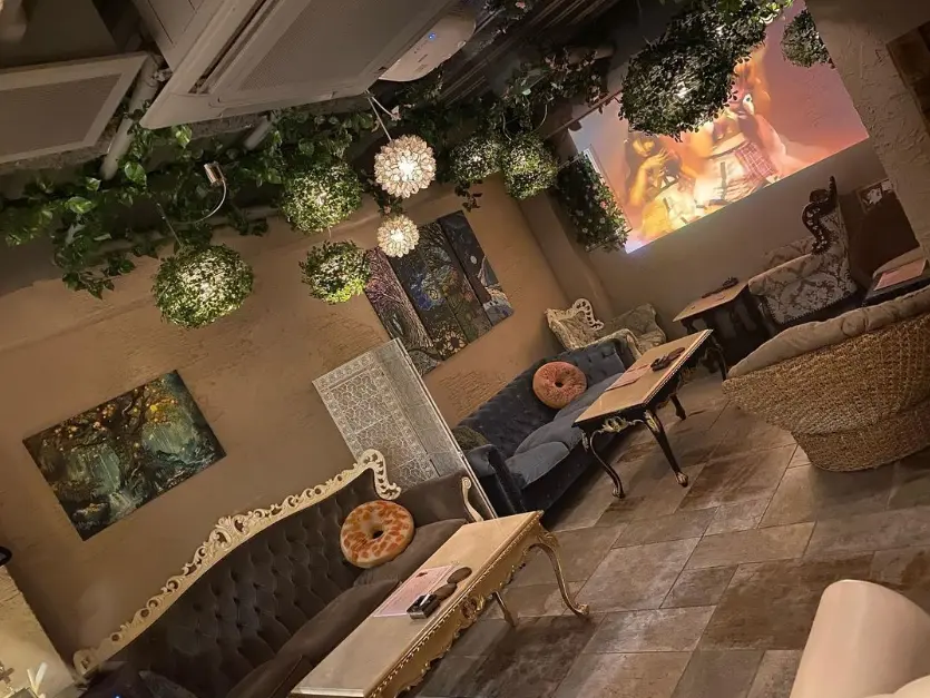 SHISHA BAR Flamme 店内