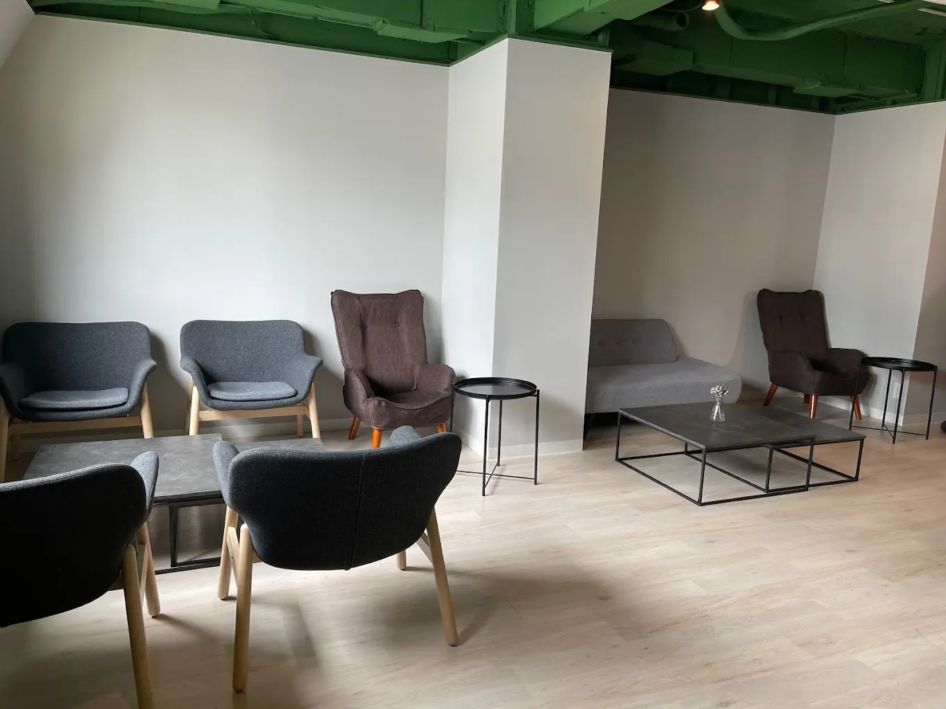 Shisha Labo 新橋 店内風景