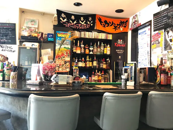 Cafe&Bar RocknRolla 店内 難波コンセプトバー