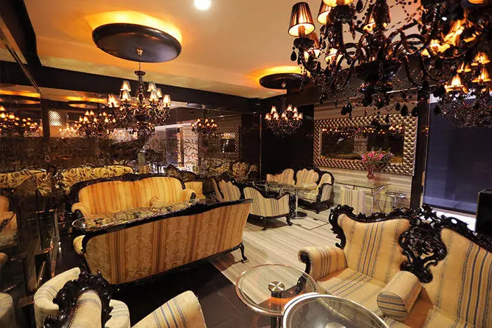 ROMANCE 店内1