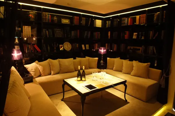 ORIENTAL LOUNGE SHINJUKU