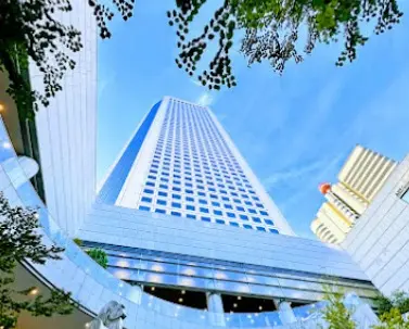 東京オペラシティタワー