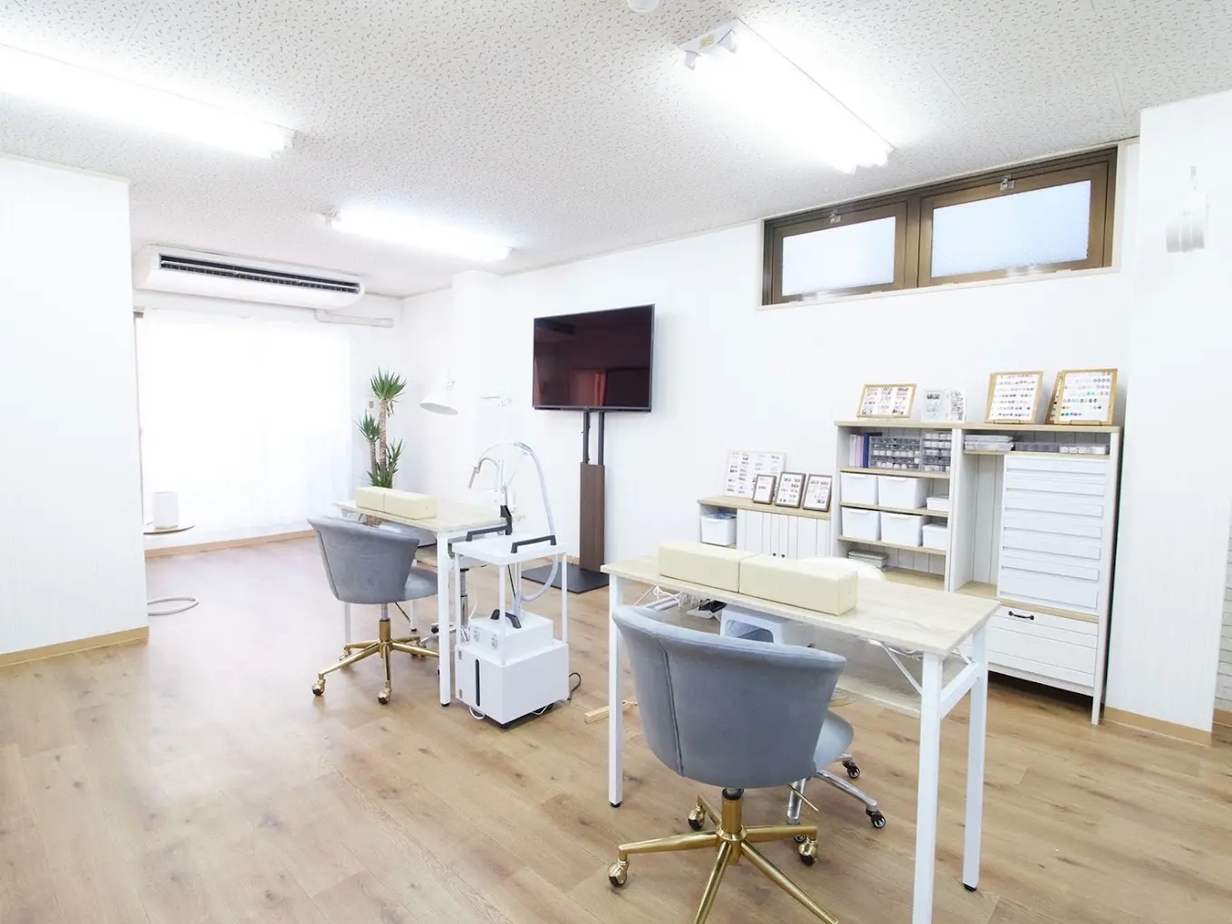 三国ヶ丘プライベートネイルサロン　クレアネイル　店内